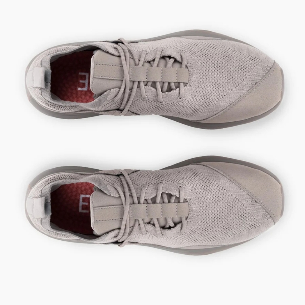 Lane Eight Womens HITT Trainer